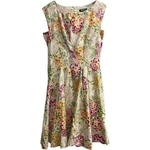 Wanko Dress Womens 36‎ US 6 Colorful All Over Floral Fit Flare Feminine Church